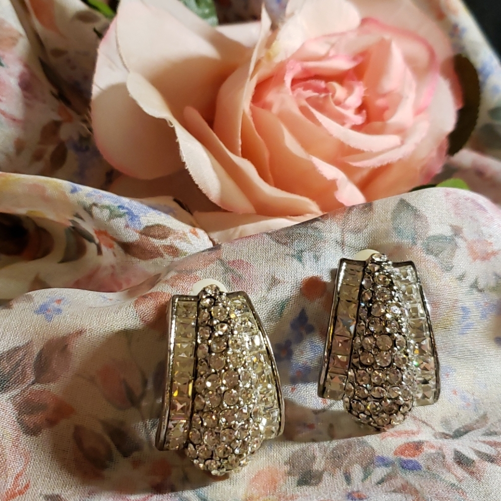 Vintage Antiqued Clip on Crystal Earrings